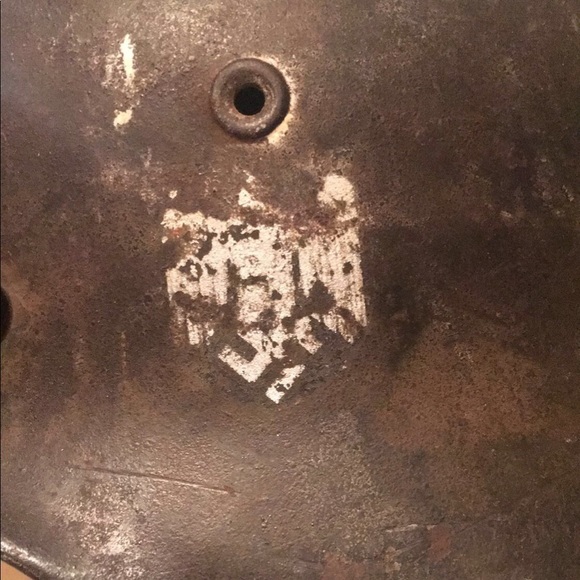 World War 2 German M40 Single Decal Stahlelm - Picture 5 of 8